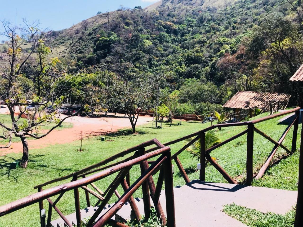 Pousada Cachoeira Do Lobo 贝洛哈里桑塔 外观 照片